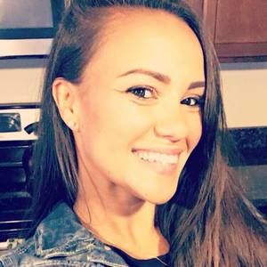 Meet your Posher, Flavia